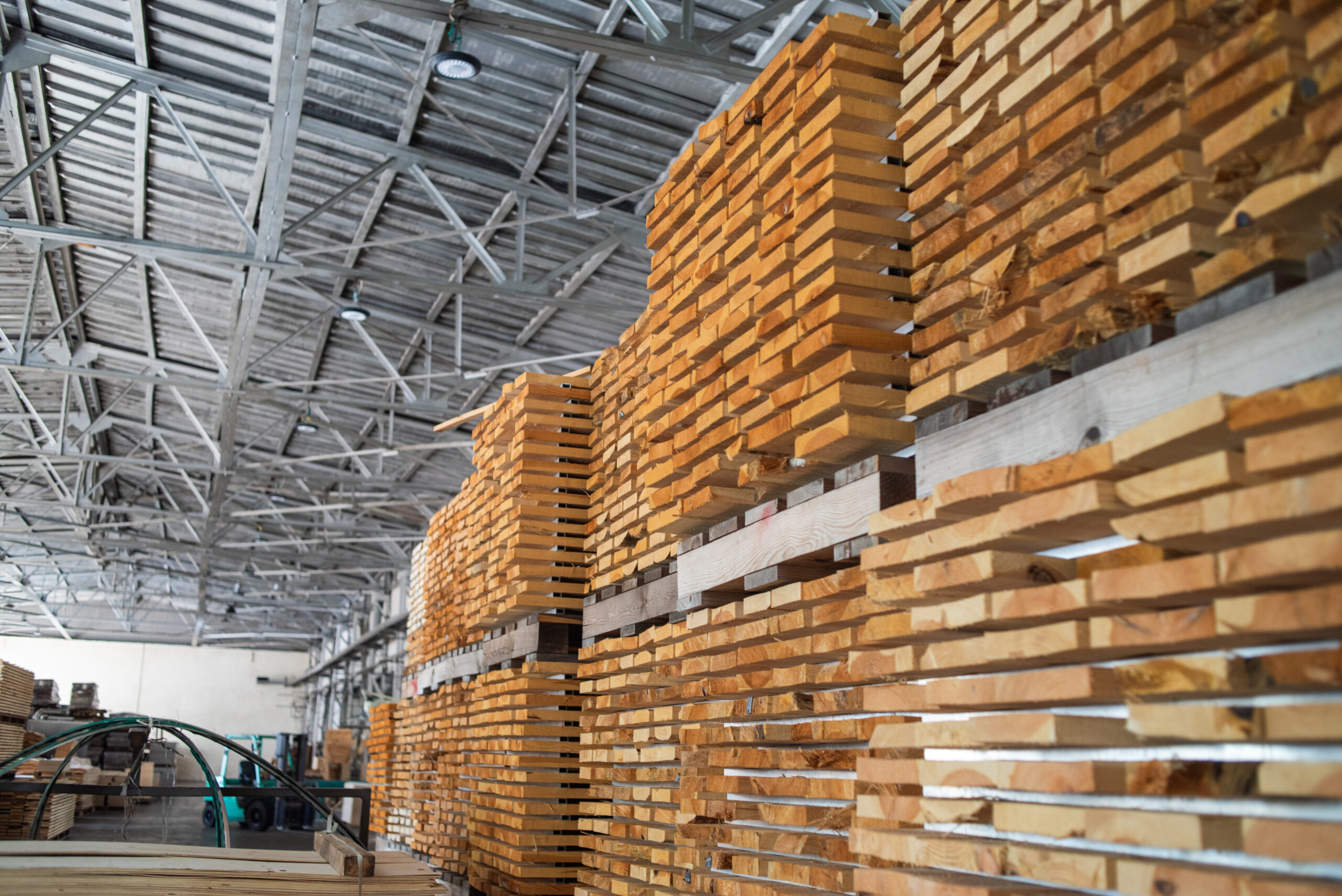 Sustainable Foundations: The Role of Reforested Lumber Pallets in Inbound Logistics